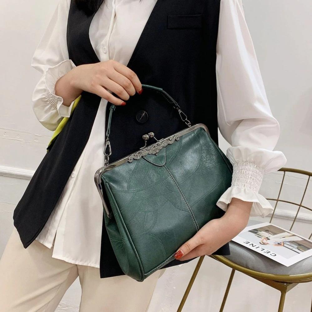 Vintage handtas met slot