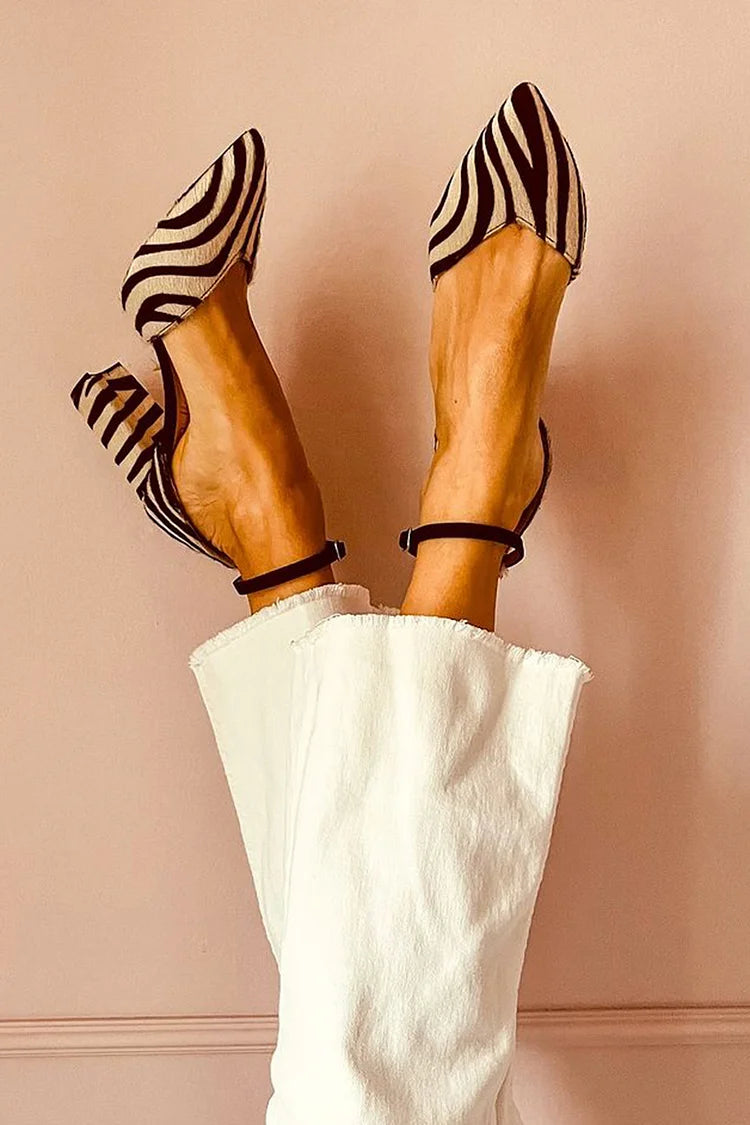 Zebra Print Puntige Pumps met Enkelband