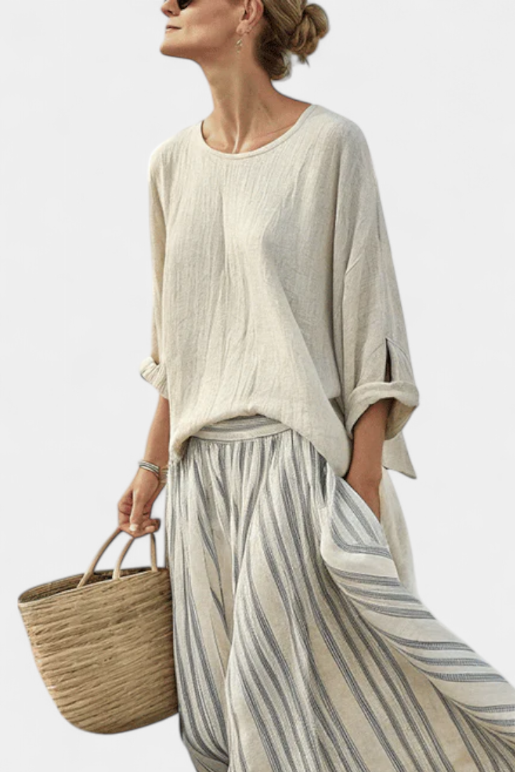 Lotte - Comfortabele Losse Blouse & Gestreepte Midi Rok