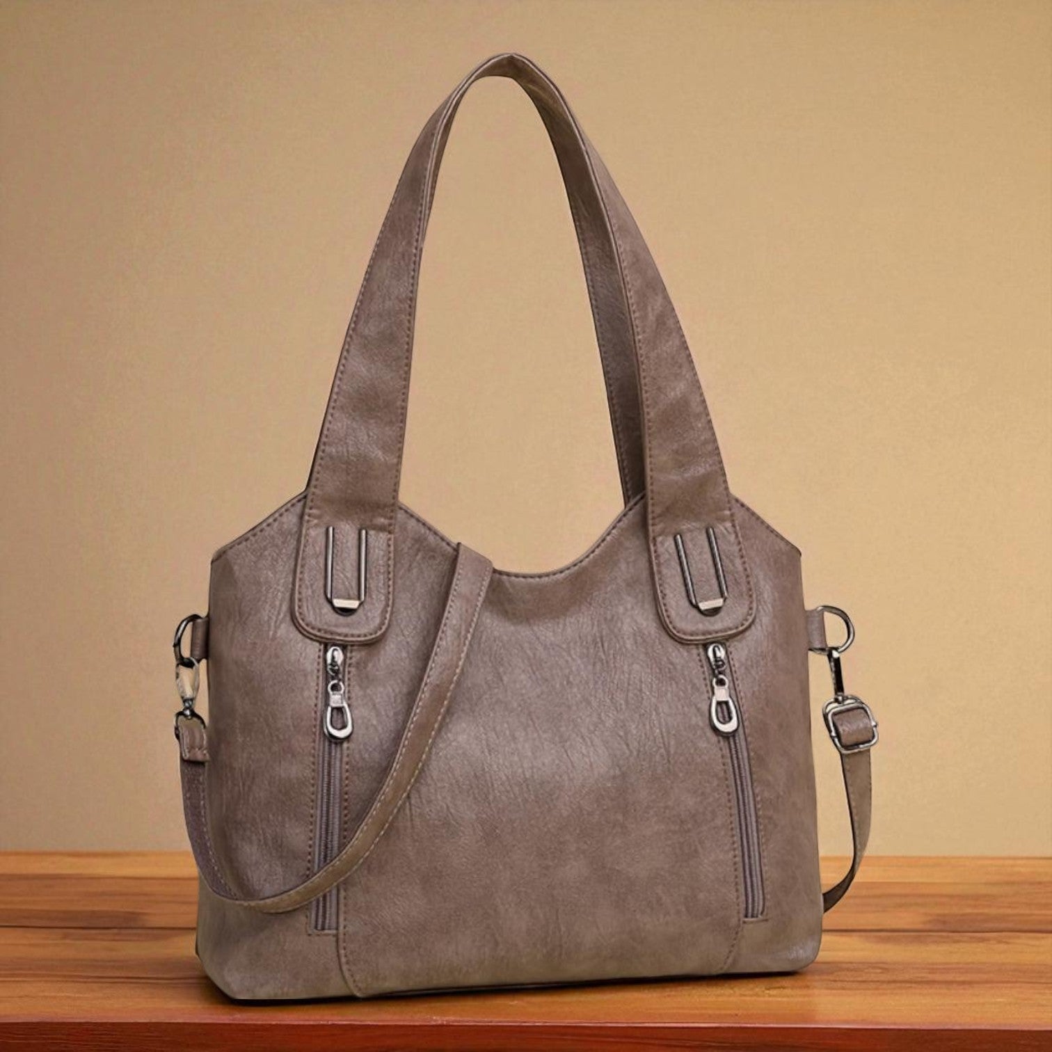 Retro handtas voor documenten