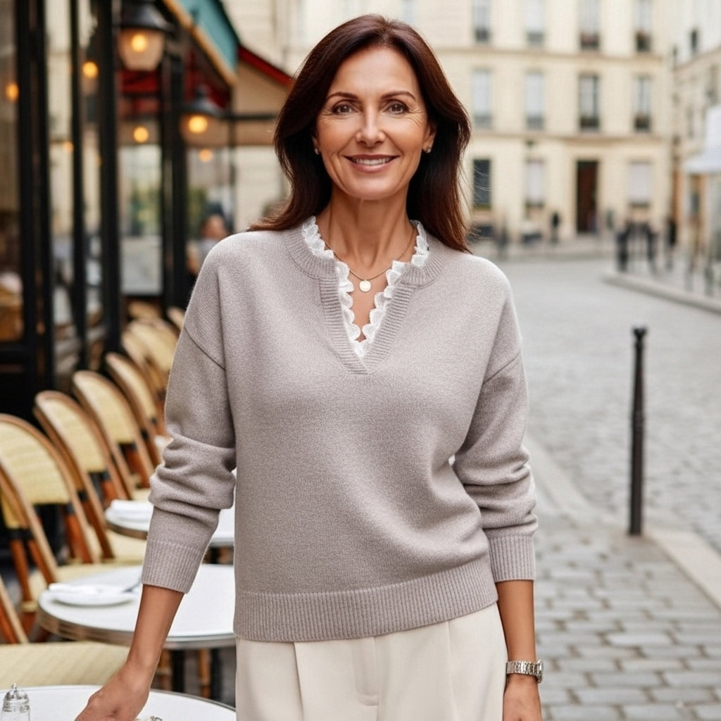 Alana - Knitted V-Neck Sweater